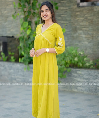 Elegant Parrot Green A-Line Cotton Kurti