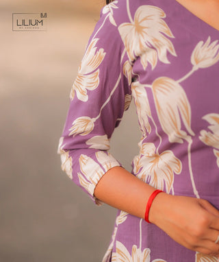 Floral Lavander Cotton Kurti with Open Slit & 3/4th Sleeves