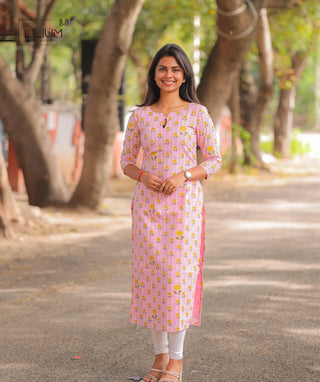 Pinky Mellow Cotton Kurti with Open Slit & 3/4th Sleeves