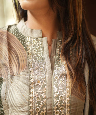 Olive Green 3-Piece Muslin Silk Set with Scallop Embroidery