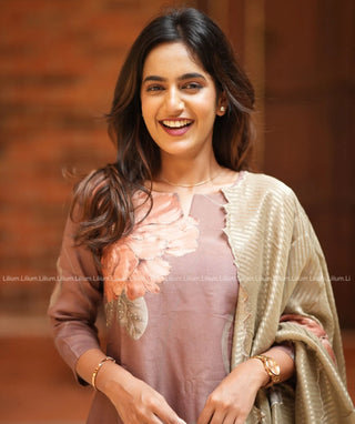 Peach Beige Muslin Shimmer Suit Set with Handcrafted Embroidery