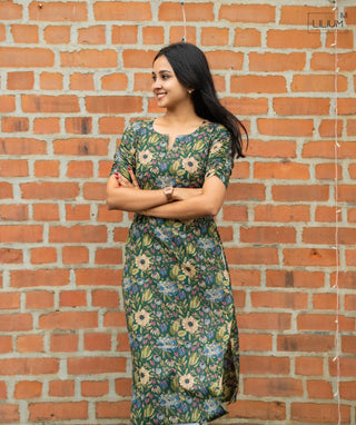 Leafora Glow Cotton Kurti Front View