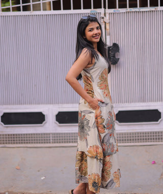 Ivory Meadow A-Line Rayon Kurti with Pockets – Sleeveless