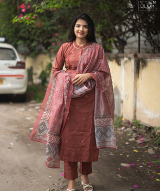 Terracotta Tale Cotton 3-Piece Set with Pockets & 3/4 Sleeves