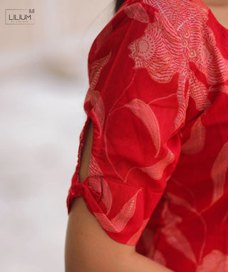 Scarlet Bloom Red Foil Crush Crepe Kurti – Festive Chic