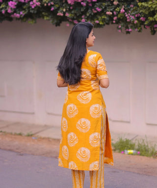 Sunset Mustard Cotton Co-Ord Set with Pockets | Everyday Chic