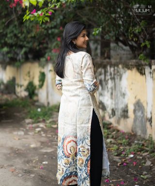 Ecru Floral Muslin Foil Print Kurti with 3/4 Sleeves