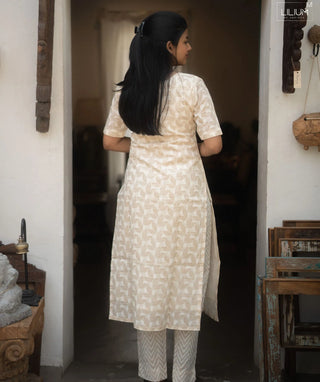 Ivory Leaf Cotton Co-ords Set with Pockets – Casual Wear