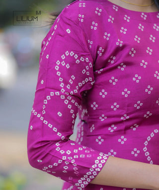 Magenta Pink Pure Muslin Kurti – Elegant Casual Wear