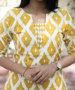 Golden Haldi Cotton Kurti Set – 3/4 Sleeve Summer Wear