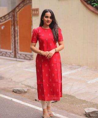 Velvet Poppy Charm Cotton Kurti | Modern Casual Look