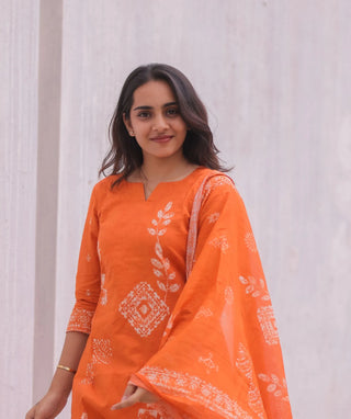 Saffron Petal Shine Cotton 3 Piece Set with Pockets
