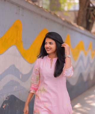 Rosé Garden Siberian Silk Kurti – Elegant Casual Style