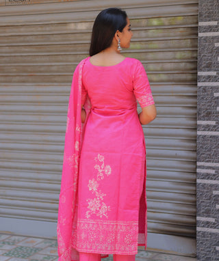 Rose Pink Cotton 3-Piece Kurti Set with Pockets & Comfort Fit
