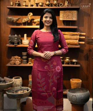 Noble Berry Russian Silk Kurti with 3/4 Sleeves – Casual Wear