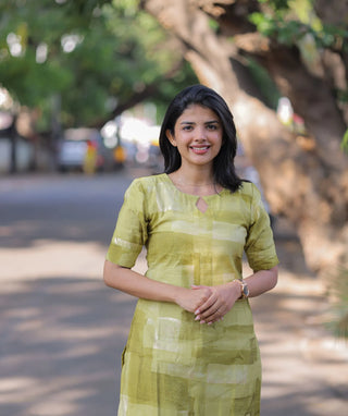 Lime Green Chanderi Co-ord Set with Pockets– Casual Chic