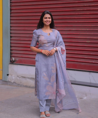 Lavender Haze Organza 3 Piece Set with Elbow Sleeves