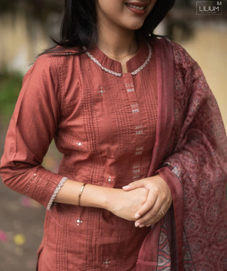 Terracotta Tale Cotton 3-Piece Set with Pockets & 3/4 Sleeves