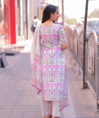 Blush Lotus Cotton 3 Piece Set with Pockets for Women