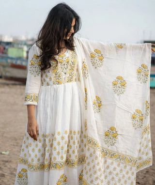 Halfwhite Marigold Bloom Mul Cotton 3-Piece Casual Set