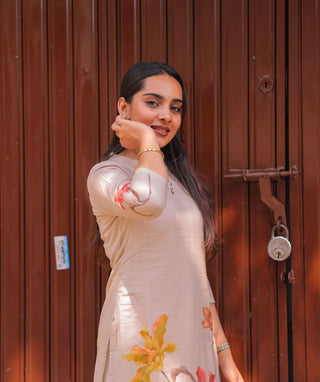 Ivory Bloomscape Cotton Kurti – 3/4 Sleeve Casual Wear