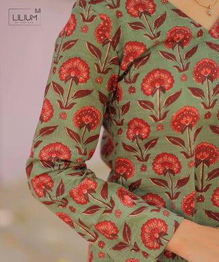 Sage Gardenia Cotton Short Top with 3/4 Sleeves