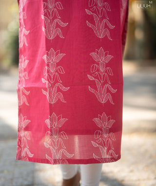 Gulabi Whisper Cotton Kurti – Casual 3/4 Sleeve Style