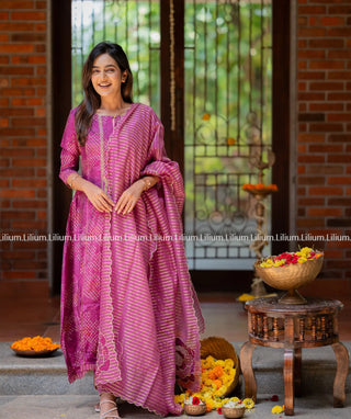 Festive Magenta Pink 3-Piece Set in Pure Muslin Silk with Embroidery