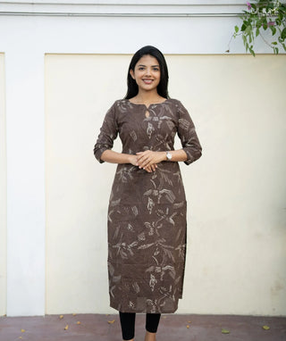 Cocoa Leaf Brown Cotton Kurti – 3/4 Sleeve Casual