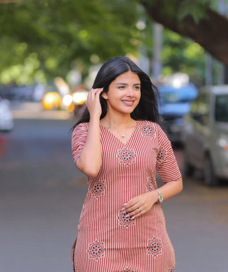 Mulberry Dune Cotton Kurti | Everyday Ethnic Elegance