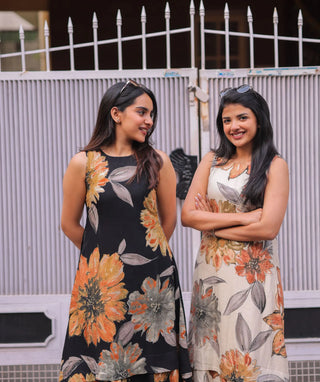 Eclipse Floral A-Line Rayon Kurti with Pockets – Trendy Fit