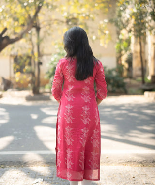 Gulabi Whisper Cotton Kurti – Casual 3/4 Sleeve Style