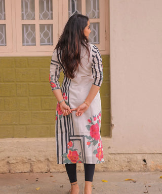 Vintage Rose Canvas Cotton Kurti – 3/4 Sleeve Casual Elegance
