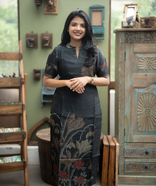 Velour Noir Russian Silk Kurti with Elbow Sleeves – Casual