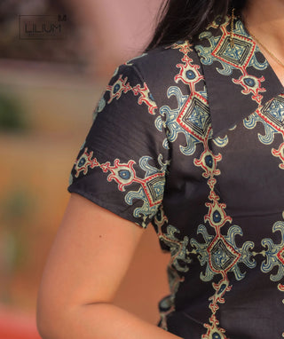 Obsidian Mosaic Cotton Kurti with Half Sleeves