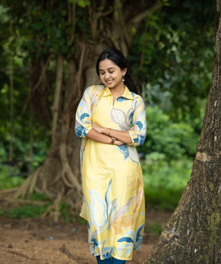 Honeydew Blossom Muslin A-Line Kurti with Shawl