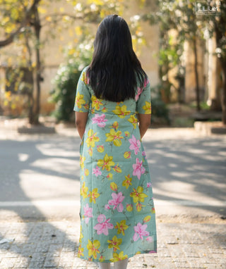 Spring Celadon Cotton Kurti with Elbow Sleeves – Casual Wear