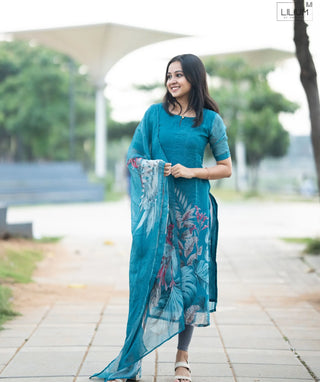 Cyan Blue Viscose Organza Kurti with Shawl – Casual Elegance