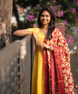 Golden Marigold Handloom Silk 3-Piece Festive Set