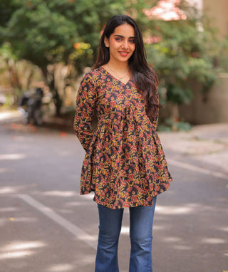 Midnight Cocoa Cotton Short Top – 3/4 Sleeve