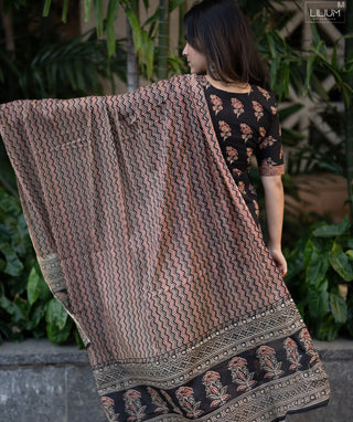 Black Ember Floral Handloom Cotton 3-Piece Set with Pockets