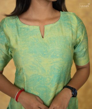 Pistachio Glow Muslin Kurti with Lining & Elbow Sleeves