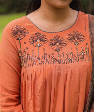 Sunbaked Terracotta Georgette 3-Piece Set with Pockets