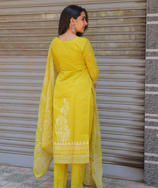Sunshine Yellow Cotton 3 Piece Kurti Set with Pockets – Summer Trend