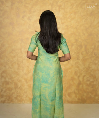 Pistachio Glow Muslin Kurti with Lining & Elbow Sleeves