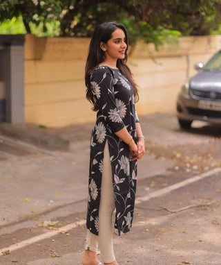 Noir Petals Cotton Kurti – Casual 3/4 Sleeve Everyday Wear