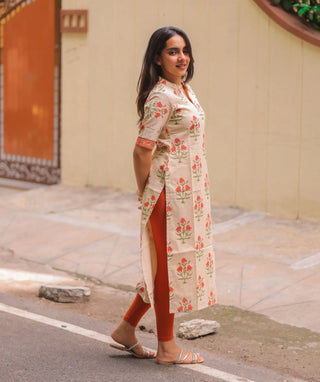 Vanilla Blossom Cotton Kurti with Lining | Everyday Elegance