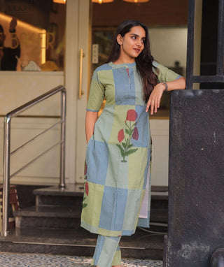 Meadow Mosaic Cotton Co-Ord Set with Pockets | Casual Chic