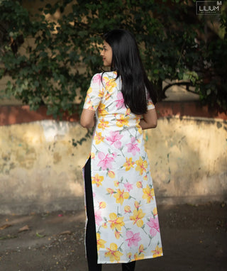 Sunlit Orchid Breeze Cotton Kurti – Casual Wear