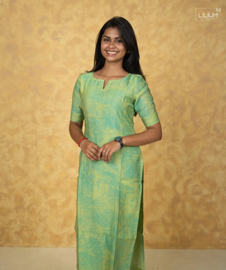 Pistachio Glow Muslin Kurti with Lining & Elbow Sleeves